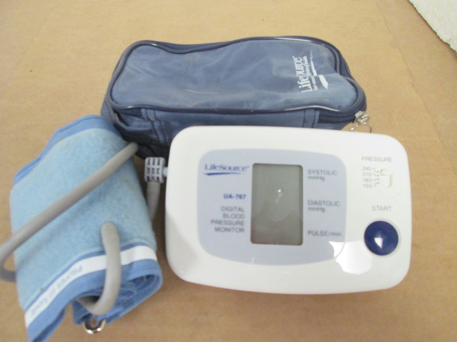 A&D UA-767 LifeSource Digital Blood Pressure Monitor w/Medium Cuff