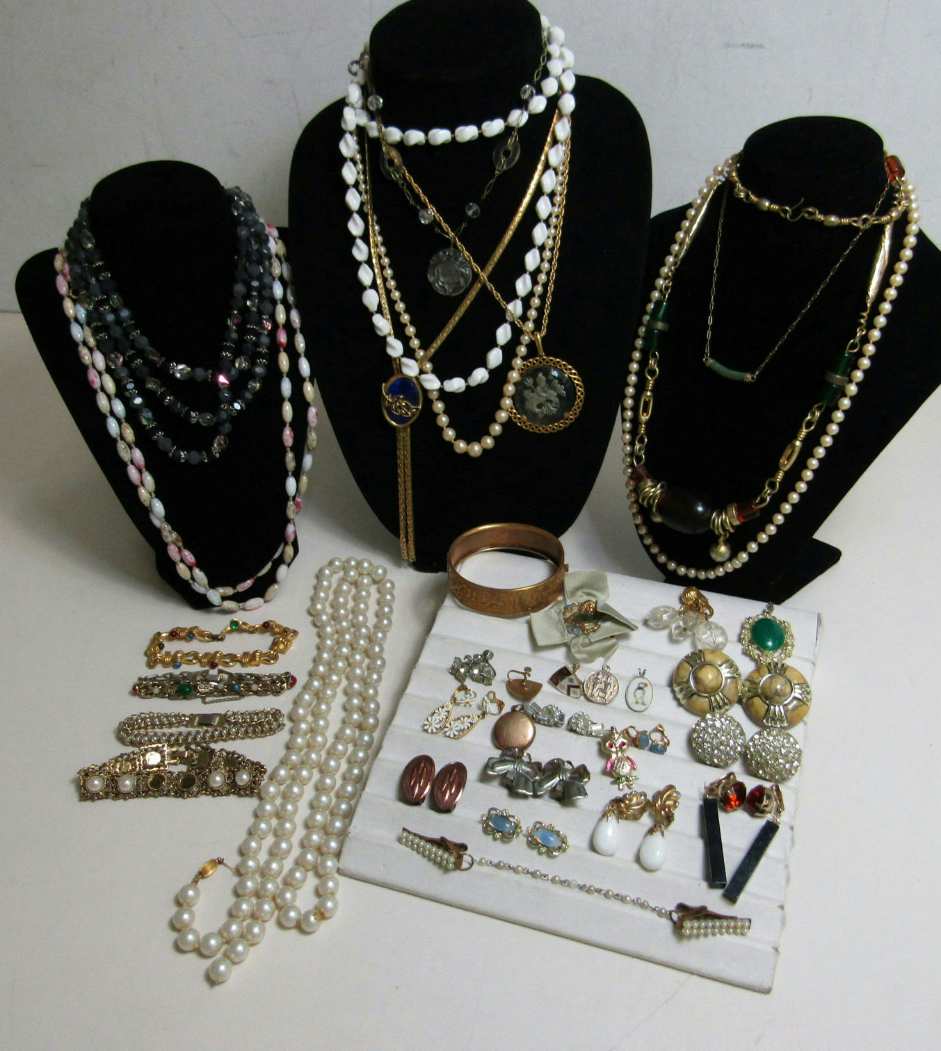 Vintage Costume Jewelry Lot 120
